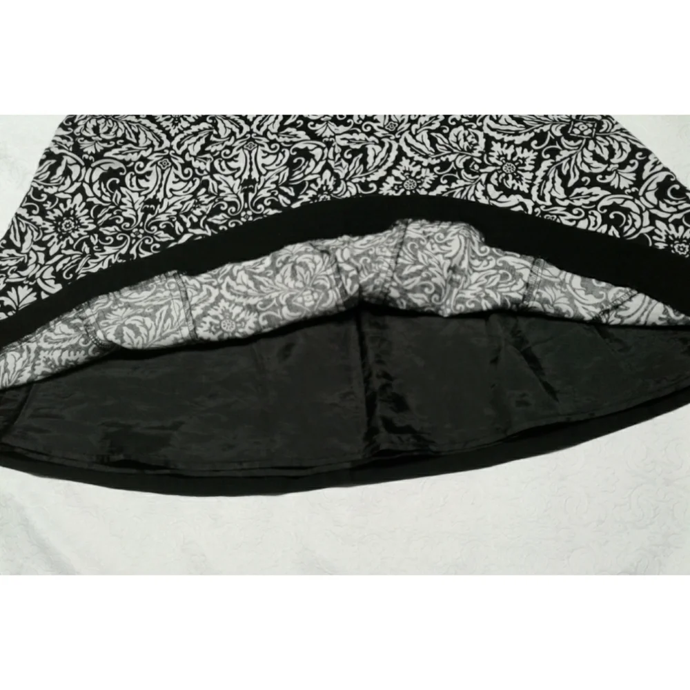 Ann Taylor skirt floral petite size 10P